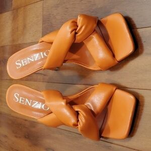 Senzio Slide on orange mules with heels Size 6.5